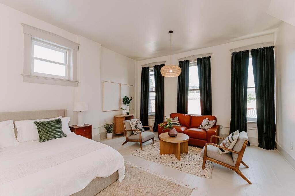 East Main Lofts - Boho 203 Apartment Медисън Екстериор снимка