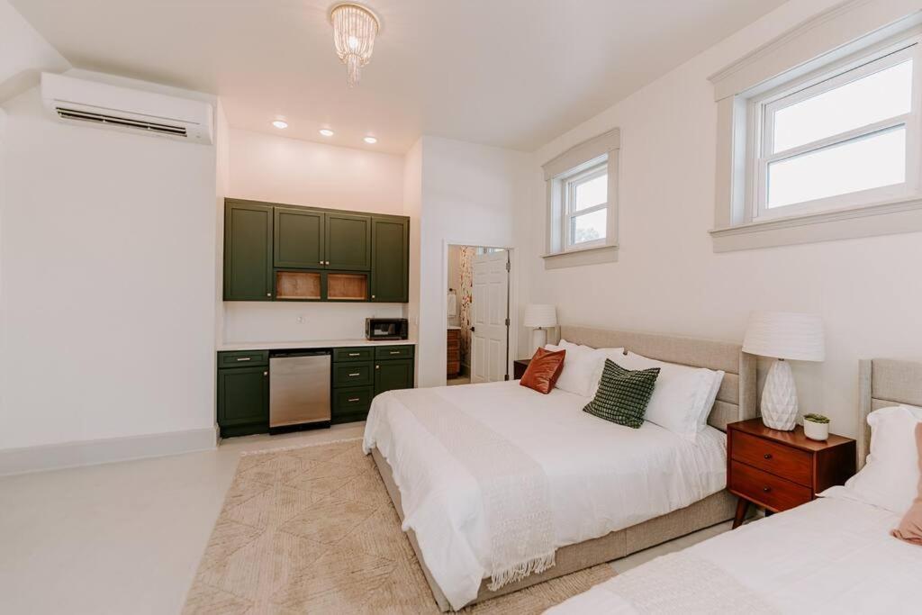 East Main Lofts - Boho 203 Apartment Медисън Екстериор снимка